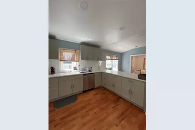 33 Young Street, Newport, RI 02840 - Photo 7