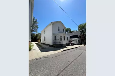 33 Young Street, Newport, RI 02840 - Photo 31