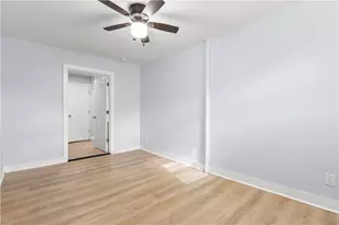 152 Washington St, Central Falls, RI 02863 - Photo 9