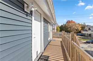 152 Washington St, Central Falls, RI 02863 - Photo 25