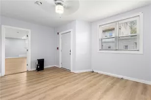 152 Washington St, Central Falls, RI 02863 - Photo 11