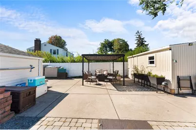 36 Woodbine Street, East Providence, RI 02915 - Photo 41