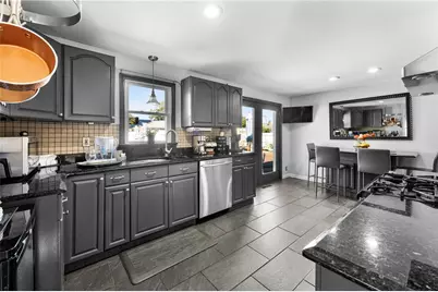 36 Woodbine Street, East Providence, RI 02915 - Photo 17