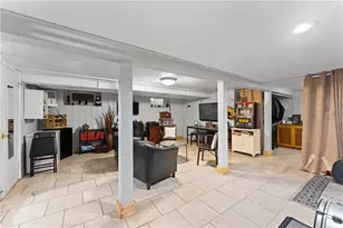 36 Woodbine St, East Providence, RI 02915 - Photo 33