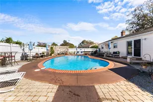 36 Woodbine St, East Providence, RI 02915 - Photo 43