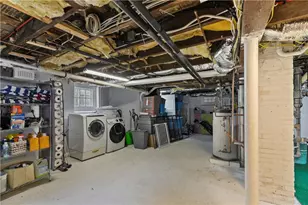 68 Roseneath Ave, Newport, RI 02840 - Photo 41