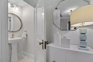 68 Roseneath Ave, Newport, RI 02840 - Photo 5