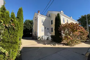 22 Stockholm St, Newport, RI 02840 - Photo 1