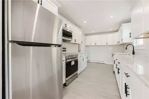 312 Wakefield St, West Warwick, RI 02893 - Photo 9