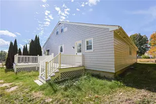 312 Wakefield St, West Warwick, RI 02893 - Photo 29