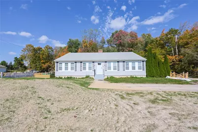 312 Wakefield Street, West Warwick, RI 02893 - Photo 27