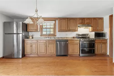 56 Mailloux Street, Woonsocket, RI 02895 - Photo 5