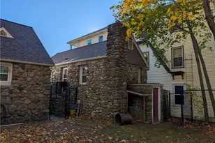 56 Mailloux St, Woonsocket, RI 02895 - Photo 9