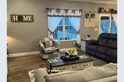 211 Whipple Avenue, Burrillville, RI 02858 - Photo 5