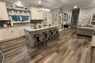 211 Whipple Ave, Burrillville, RI 02858 - Photo 9