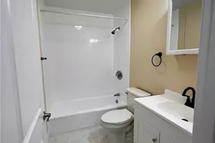 395 Mendon Rd, North Smithfield, RI 02896 - Photo 15