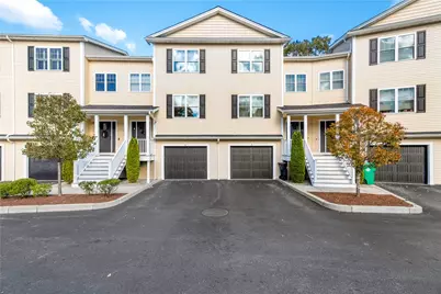 3800 Post Road #4, Warwick, RI 02886 - Photo 1