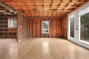 115 Market St, Warren, RI 02885 - Photo 11