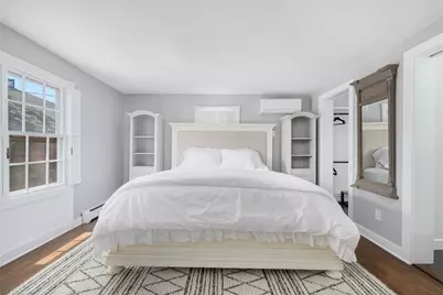 24 Barney Street, Newport, RI 02840 - Photo 23