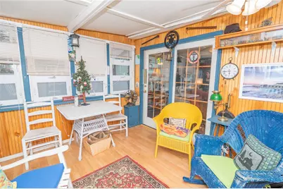 105 Fordson Avenue, Cranston, RI 02910 - Photo 13