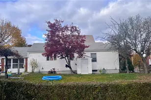 129 Glenbridge Ave, Providence, RI 02909 - Photo 5