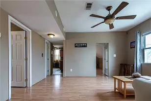 125 Pleasant St, Providence, RI 02906 - Photo 27