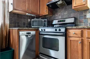 125 Pleasant St, Providence, RI 02906 - Photo 23