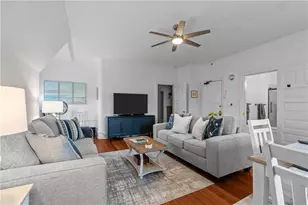 434 Bellevue Ave, Newport, RI 02840 - Photo 11