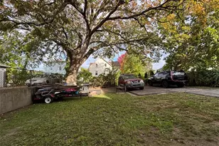 203 Dulude Ave, Woonsocket, RI 02895 - Photo 3