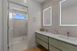 82 Ellery Rd, Newport, RI 02840 - Photo 27