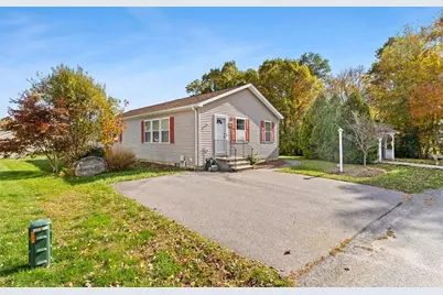 84 Lark Lane, Tiverton, RI 02878 - Photo 3