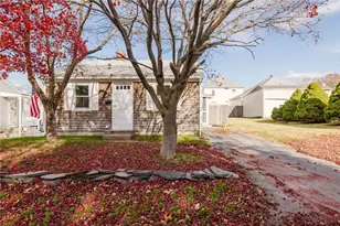 17 Whitaker Ave, East Providence, RI 02916 - Photo 43