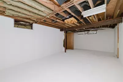 17 Whitaker Avenue, East Providence, RI 02916 - Photo 35