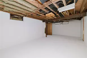 17 Whitaker Ave, East Providence, RI 02916 - Photo 35