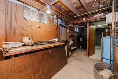 17 Whitaker Avenue, East Providence, RI 02916 - Photo 37