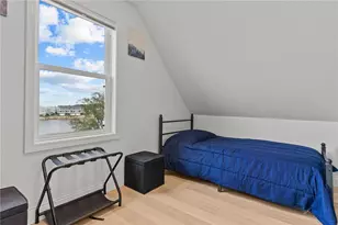 825 Hope St, Bristol, RI 02809 - Photo 13