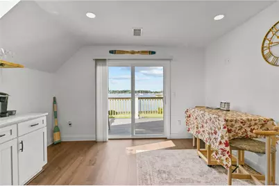 825 Hope Street, Bristol, RI 02809 - Photo 5