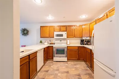 3524 West Shore Road #215, Warwick, RI 02886 - Photo 11