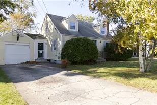 61 Rose Hill Dr, Cranston, RI 02920 - Photo 5
