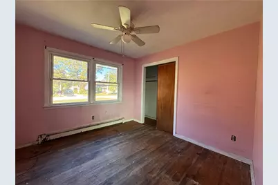 126 Alton Bradford Road, Hopkinton, RI 02808 - Photo 7