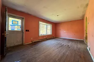 126 Alton Bradford Rd, Hopkinton, RI 02808 - Photo 9