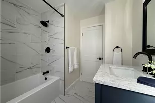 136 Frankfort St, Cranston, RI 02910 - Photo 13