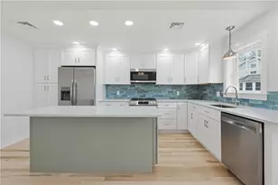 33 Jefferson Ave, East Providence, RI 02915 - Photo 11