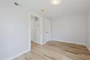 33 Jefferson Ave, East Providence, RI 02915 - Photo 21