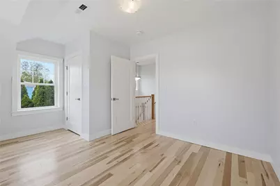 33 Jefferson Avenue, East Providence, RI 02915 - Photo 25