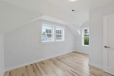 33 Jefferson Avenue, East Providence, RI 02915 - Photo 33