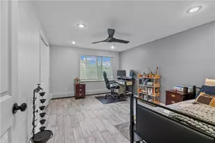 66 Girard Ave, Newport, RI 02840 - Photo 9