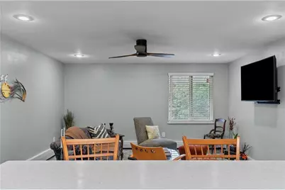 66 Girard Avenue #114, Newport, RI 02840 - Photo 7