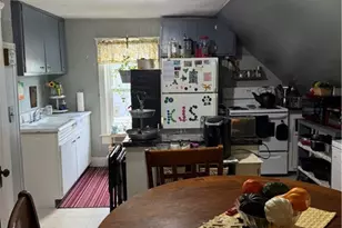 53 Catherine St, Bristol, RI 02809 - Photo 5