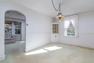 154 Essex Rd, North Kingstown, RI 02852 - Photo 17